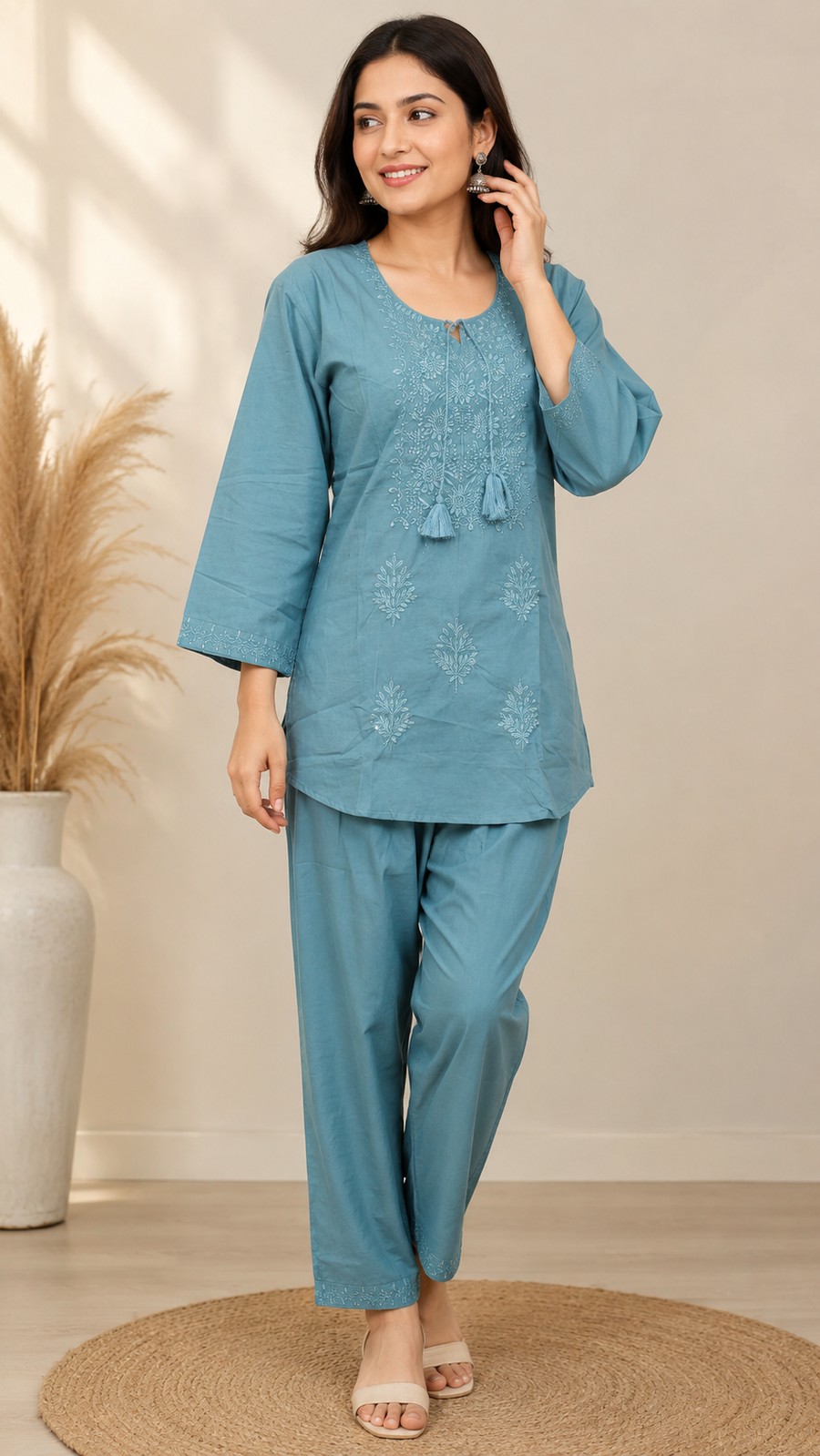 Vastraanii Women’s Teal Blue Embroidered Co-ord Set