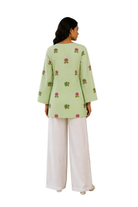 Vastraanii Women's Light Green Floral Printed Cotton Top