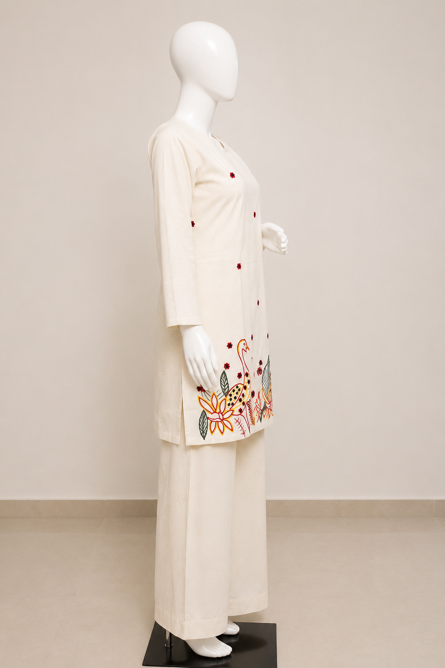 Women’s Ivory Floral Embroidered Kurta with Palazzo Set
