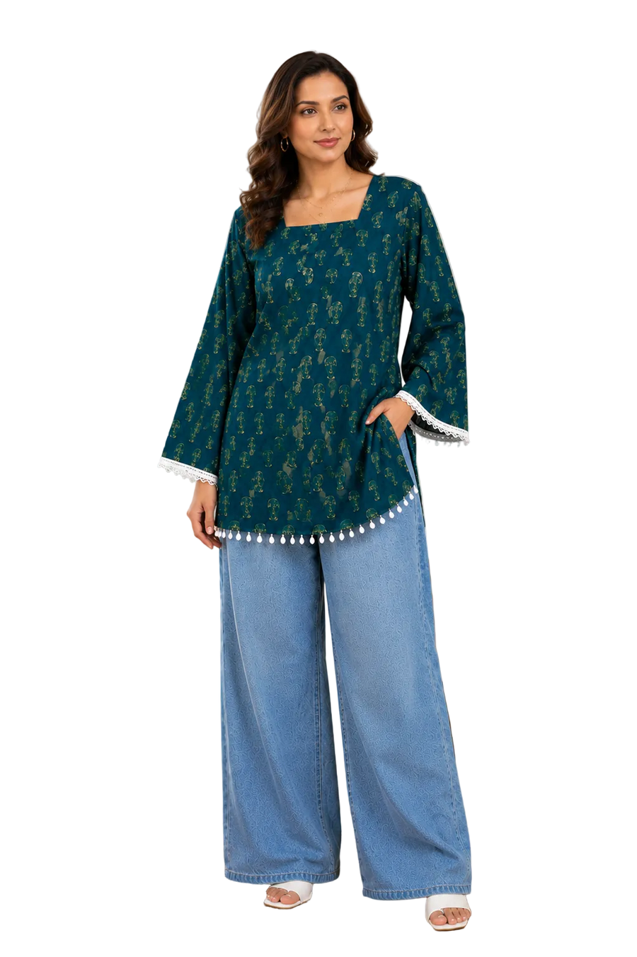 Vastraanii Women's Teal Paisley Print Cotton Top with Square Neck & Lace Detail