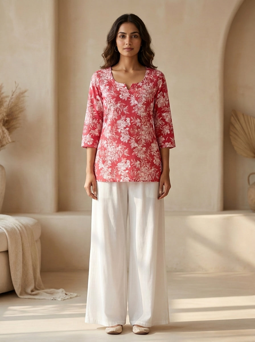 Vastraanii Pink Floral Printed Women’s Cotton Blend Short Kurti 3/4 Sleeves Casual Ethnic Top