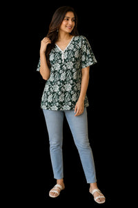 Vastraanii Women's Black Floral Printed Cotton Top with Lace V-Neck