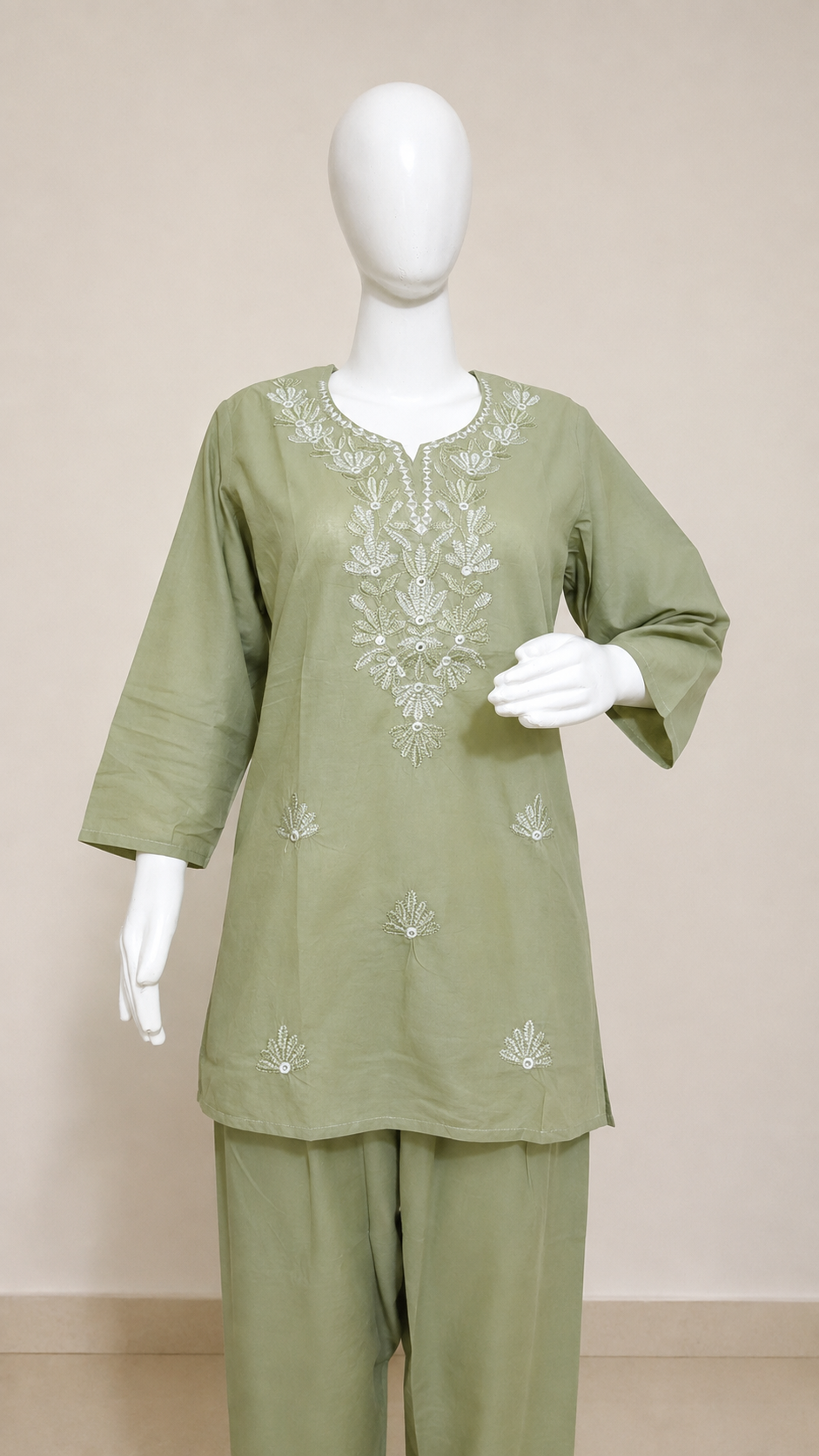 Vastraanii Women’s Olive Green Embroidered Co-Ord Set