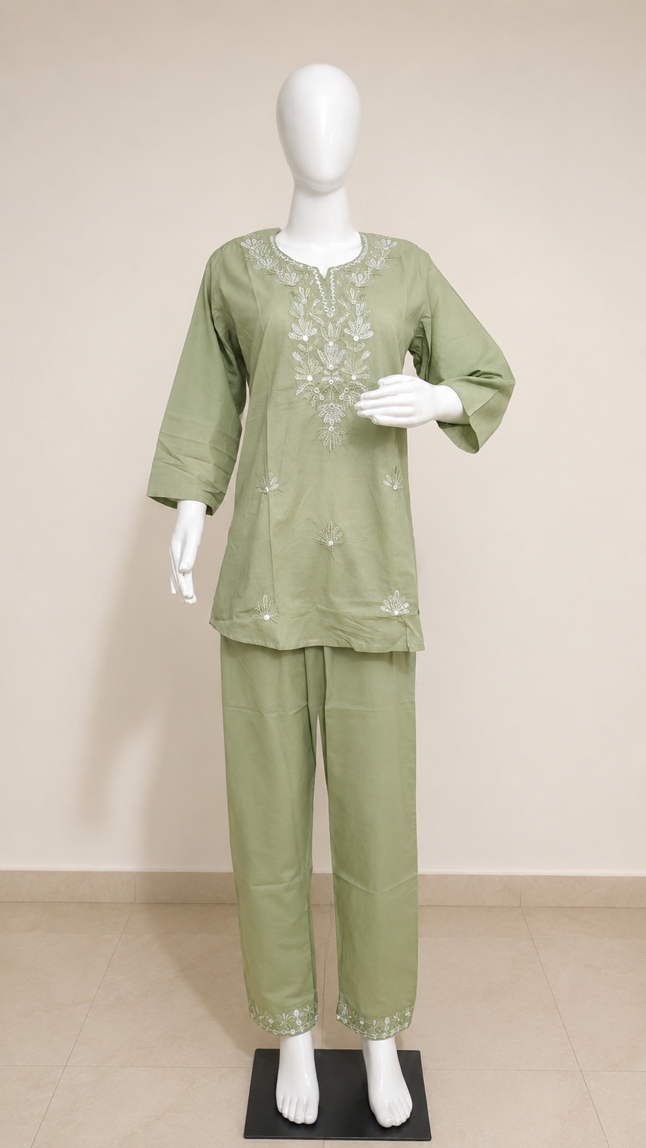 Vastraanii Women’s Olive Green Embroidered Co-Ord Set