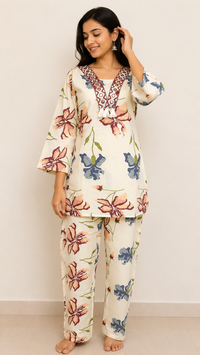 Vastraanii Floral Printed Co-Ord Set for Women Cream